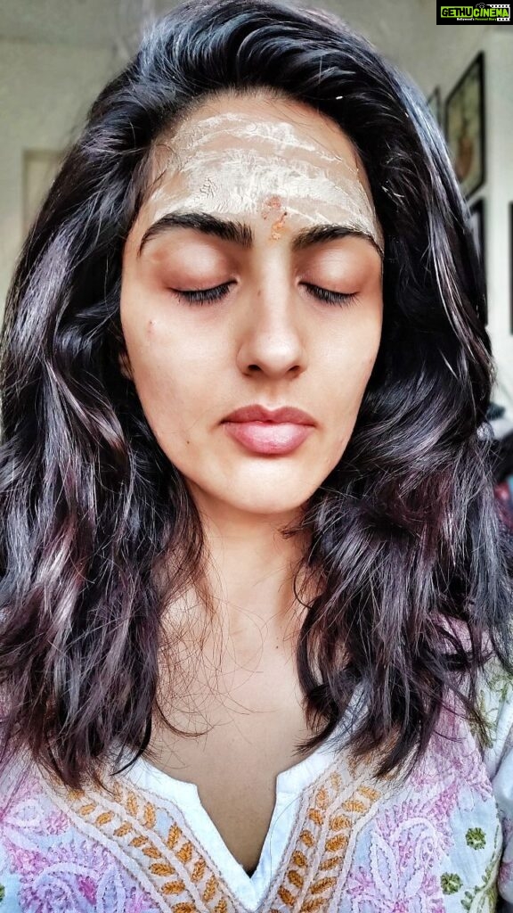Monica Khanna Instagram - I trust you.....❤️ #meditation #omnamahshivay #mahadev #surrender