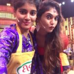 Monisha Blessy Instagram - @sherinshringar ☺️🫶🏻✨ #cwc4 #vijaytelevision #monishablessy #cookwithcomali4