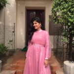 Monisha Blessy Instagram - Outfit : @aarshii_uk 💖☺️