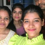 Monisha Blessy Instagram - Late to the trend 😅😂 Ps : Family reelu afta very loooong time 😀🧿❤️