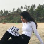 Monisha Blessy Instagram – 🌊🌴❤️

Kerala issa vibeee😍

Pc: @arun.aryan26 🐒 Varkala Beach Kerala