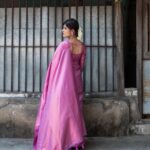 Monisha Blessy Instagram - சேலை 💜 From @my_little_s.h.o.p ✨ Shot by: @storiesofmandee 🫶🏻 Mua : @noormakeup_mehndi ♥️