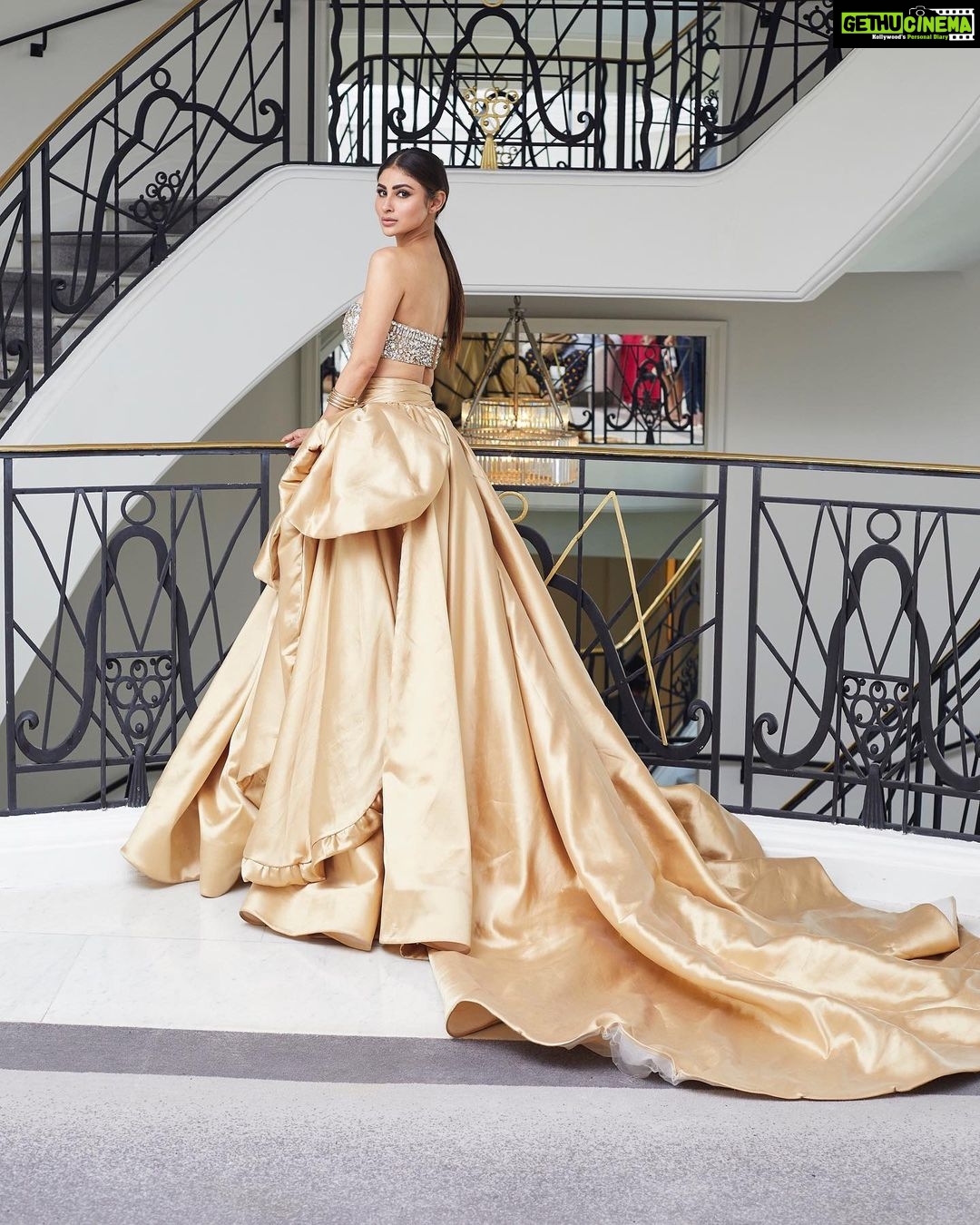 Mouni Roy Instagram - Life is a fairytale of courage, fear, failure, persistence and triumph. Dreams, desires, destiny, and difficulties in life make it a magical and meaningful journey. Living mine up at Cannes rn x Dressed in : @geyannayouness @theredcarpetshowroom Cuffs: @pipabella x @rheakapoor by @nykaafashion Heels: @enricocuini Styled by : @thetyagiakshay Beauty : gpkritikos Creative Production- @fetch_india @pankhurifetch Photographer - @wilsonballarin Videographer - @shakeelbinafzal Lenskart - @sashakeneivonuo @anupamtripathi_ @lenskart #LenskartAtCannes 🤩 Cannes Film Festival