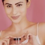 Mouni Roy Instagram – Get filter-like skin instantly with @reneeofficial Bollywood Filter. 

✅Blurs blemishes, wrinkles & pores
✅Mattifies & evens out the skin
✅Reduces excess oil
✅Lightweight & non-sticky

#ReneeCosmetics #BollywoodFilter #ReneeEveryday #LongLasting #hydrating #matteprimer #matteskin #ad