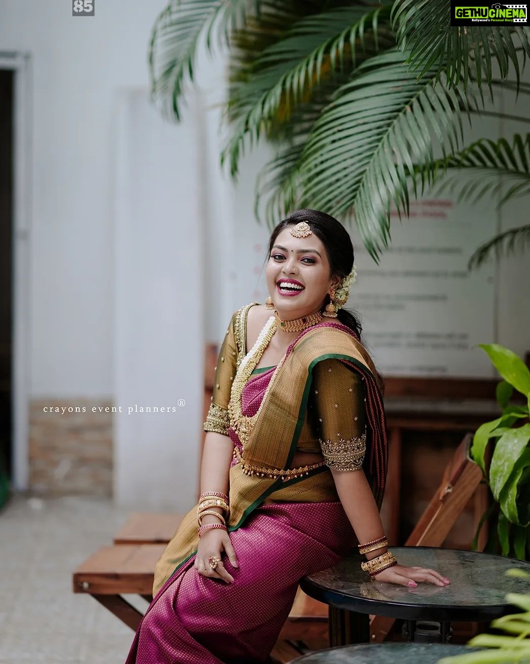 Mridula Vijay Instagram - @mridhulavijai @crayons_wedding_planners_ @crayonseventplanners_ #keralagallery#mollywoodactress#mollywoodgallery#mridhulavijai#actress#actressshoots#keralagram#instagood#instagram#instalike#instareels#photosofinstagram#modelsofinsta#modelshoots#collab#collabshoot