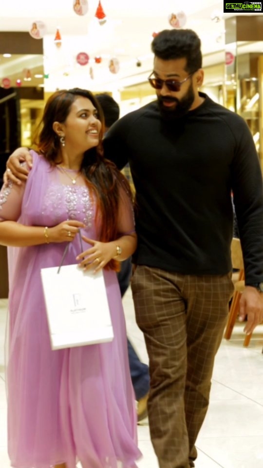 Mridula Vijay Instagram - No milestone is complete without the encouragement of your loved ones Best friends for life, partners-in-crime, sounding board, or your advisory board…Some relationships, some surprises, some moments…Precious! I have discovered my partner's favorite. Thanks, @josalukkas for the men's platinum collections.. @yuvakrishna_official @josalukkas @johnalukkas
