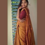 Mridula Vijay Instagram - Elegance never goes out of style 💞 Costume @dwiti_weaves Ornaments @canisaperidot PC : My mom