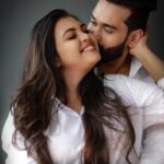 Mridula Vijay Instagram - The best husband ever ❤️ @yuvakrishna_official PC @reshma_photography Mua @pooja_vysh_makeovers