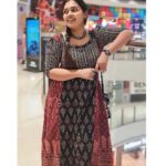 Mridula Vijay Instagram – Whatever you are , be a good one 🥰
Costume @_mayuracouture_