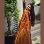 Mridula Vijay Instagram - Elegance never goes out of style 💞 Costume @dwiti_weaves Ornaments @canisaperidot PC : My mom