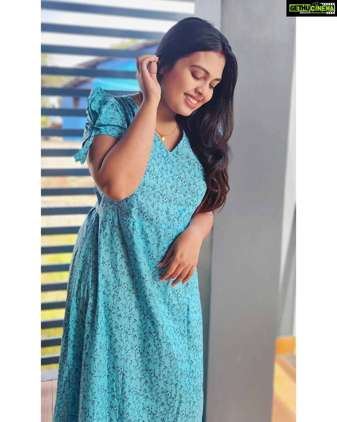 Mridula Vijay Instagram - 🦋 Feeling so comfortable Thank you @paraiso_comfortwears
