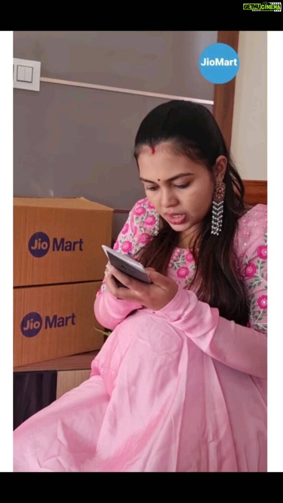 Mridula Vijay Instagram - Keep your shopping list ready! India's Biggest Grocery Sale, the JioMart Full Paisa Vasool Sale is here from 11th to 15th August. Get amazing deals on groceries, beauty, fashion, and more only on @jiomartofficial So what are you waiting for? Download the #JioMart app now! #FullPaisaVasoolSale Link: https://bit.ly/3P8UebM