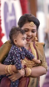Mridula Vijay Instagram - My baby my world ❤️
@dwanikrishna_official 
Videography @crayons_wedding_planners_