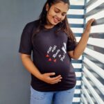 Mridula Vijay Instagram - "KULU KULU .....READY TO POP" Cute Mom to be @mridhulavijai Flaunting with her Baby bum 😍 God bless u dear...😘 Customised T shirt from Rossanns ✨️✨️✨️✨️✨️✨️✨️✨️✨️✨️✨️✨️✨️✨️ Thanks @parvathy_anuz fr the clicks❤️❤️❤️❤️❤️❤️❤️❤️❤️❤️❤️❤️❤️❤️ Fr queries and booking pls leave a comment or watsapp @8606853749!!!