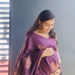 Mridula Vijay Instagram - Soon to be mom 🥰 Wearing @inovative__yarns Jewels @rituparnacollection
