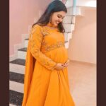 Mridula Vijay Instagram – Being happy is the greatest form of success ☺️
Costume @poornasree_poorna