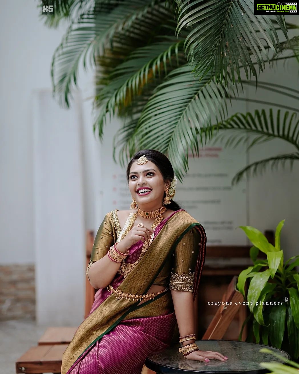 Mridula Vijay Instagram - @mridhulavijai @crayons_wedding_planners_ @crayonseventplanners_ #keralagallery#mollywoodactress#mollywoodgallery#mridhulavijai#actress#actressshoots#keralagram#instagood#instagram#instalike#instareels#photosofinstagram#modelsofinsta#modelshoots#collab#collabshoot