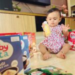 Mridula Vijay Instagram – I won’t give this to anyone 😜
Thank you @babyvitafood for this yummy baby food products 
@dwanikrishna_official