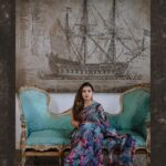 Mridula Vijay Instagram - “Nothing feels as perfect as a saree🌸 . . 📸 @maheshms__ . . Ast @mr_.ma_r_co . . 💄 @pooja_vysh_makeovers . . 🎨 @akhil.k.raviphotography. . . . #kerala #actressgallery #trading #traditionalwear #sareefashion #trendingreels #nalukettu #malayali #mridhulavijai #mridhulavijay #keralasaree #sareelover #keralaactress #keralagram
