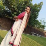 Mridula Vijay Instagram - Still got all eyes on me 😉 Costume @kerala_traditional_collections PC @adarshadhu006