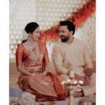Mrudula Murali Instagram - After a decade of dodging matchmakers, family pressure and being together, my brother and his partner finally tie the knot. They've realized that 'happily ever after' is a myth and decided to take their relationship to the next level - living together until they're both ready to call it quits. Wishing them a lifetime of love, sarcasm, and in-laws that they can tolerate. #TillDeathDoUsPart...or until they can't take it anymore 😉🤪🤣 Cheers to your #nogoldwedding !!! Her jewellery : @pureallure.in Lehenga : @thaiyalpura Captured by @coloursofweddingbells @weddingbellsphotography