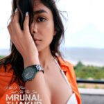 Mrunal Thakur Instagram – #ZeeZestDigitalCoverStar

A young Mrunal Thakur was greatly impacted by ‘Jab We Met’; YOLO, after all. “The film hit me hard. I knew that this is my life and I did not want to live with the regret of not being able to explore and try different things,” ruminates Mrunal, adding that while she did appear for the common medical entrance tests after her Class 12, she knew this is not where she belonged. Eventually, the small-town Mrunal enrolled in a media and journalism course at Mumbai’s KC College. 

The ball started rolling for Mrunal when she bagged her first audition. “That’s when I realised that I’m extremely comfortable in front of the camera,” she said. She was fortunate to be guided on a realistic path when a friend advised her to continuously turn up for auditions. “This egged the competitive side of me — I like taking on challenges and if someone says, ‘you can’t do it’, I want to quietly show them how I can. I also realised that as long as I’m in front of the camera, I’m happy,” she said.

A touch of green on Mrunal’s wrist! Just 4.4mm thin, this Titan Edge Ceramics watch is a statement of style, paired with comfort.  #titanedgeceramics 

Credits:-
Editor: Sumita Bagchi 
Creative Consultant: @mitrajitb
Photographer: @leroifoto
Watch Partner: @titanwatchesindia

Text: Sayoni Bhaduri
Video Edit: Media Edge
Stylist: ​@rahulvijay1988 
Assistant Stylist: @siddhidolas 
Hair stylist: @deepalid10
Makeup: @missblender
Location: @tajbentota 
Artist Management: @aashianahluwalia @hardlyanonymous_2.0
Outfit: @ituvana @studioverandah Taj Bentota Resort & Spa