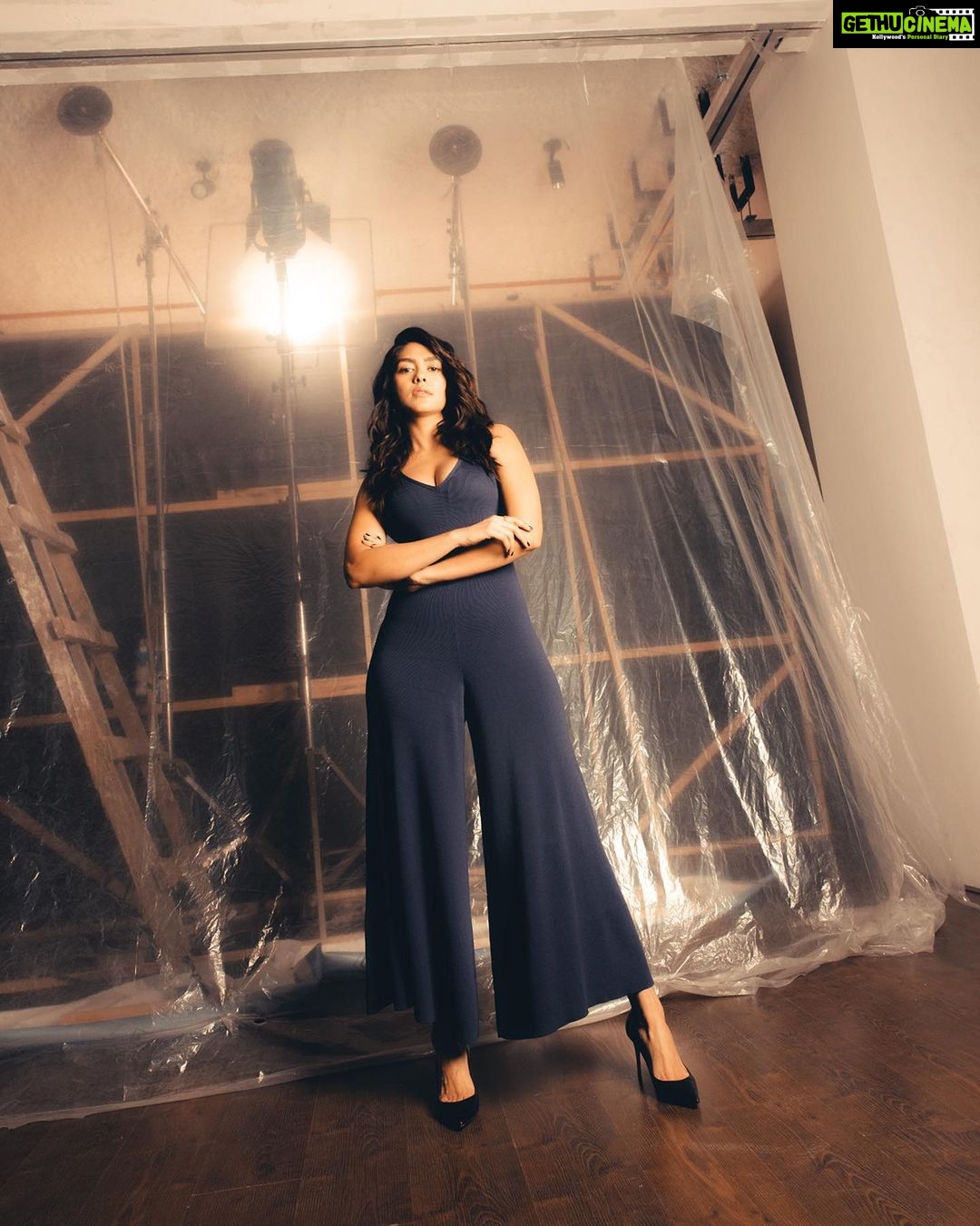 Mrunal Thakur Instagram - Hello this is 911 ….what is your emergency 🚨? #gumraahpromotions #shivaniMathur Styled by: @rahulvijay1988 Makeup: @missblenderr Hair: @deepalid10 Jumpsuit- @cultgaia @ajioluxe @thewhitecrowstore Jewellery - @timelessjewelsby_s @vblitzcommunications Shoes @louboutinworld Photos: @samrat.02 Assisted by (styling): @maitriidesaii Assisted by (Hair): @vidushiprashar18