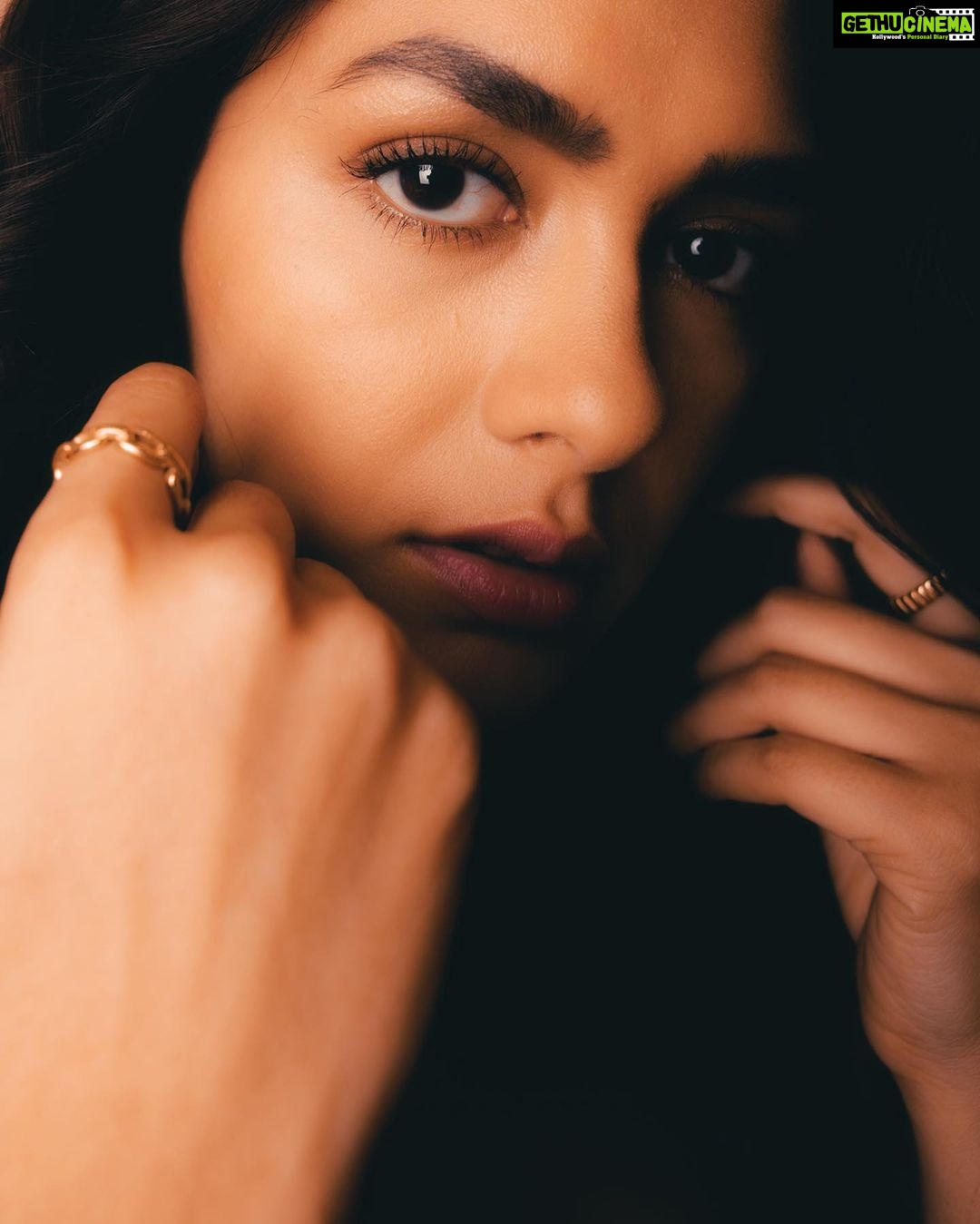 Mrunal Thakur Instagram - Hello this is 911 ….what is your emergency 🚨? #gumraahpromotions #shivaniMathur Styled by: @rahulvijay1988 Makeup: @missblenderr Hair: @deepalid10 Jumpsuit- @cultgaia @ajioluxe @thewhitecrowstore Jewellery - @timelessjewelsby_s @vblitzcommunications Shoes @louboutinworld Photos: @samrat.02 Assisted by (styling): @maitriidesaii Assisted by (Hair): @vidushiprashar18