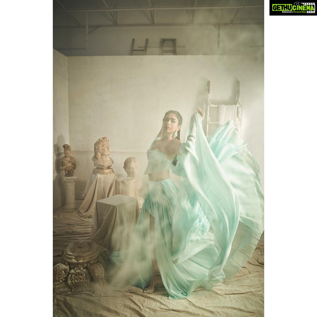 Mrunal Thakur Instagram - @shehlaakhan ・・・ @mrunalthakur Styled by: Anaita Shroff Adajania Special thanks to Amrita Mahal @amritamahalnakai (Production Designer) and Radhika Kini @colorbong (Set Dresser) Art Direction: @amitsharma124 Production: @p.productions_ Makeup: @makeupbyriddhima Hair: @miteshrajani @featartists Jewellery: @mahesh_notandass @vandalsworld_unofficial Fashion assistant: @neonasanjaybahri . . . #newcollection #mrunalthakur #summerfestive2023 #venus #shehlakhan #shehlakhancouture #weddingwear #ivory #lehenga #brocade #coordinated #festivewear #indianfashion #weddings #indianweddings #fashiondesigner #classiccouture #details #indiandesigner #stylish #contemporary #chic #fashionforwomen #womenswear #fashion Mumbai, Maharashtra