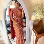 Mrunal Thakur Instagram - No one can whistle a symphony. It takes a whole orchestra to play it! Shooting for @taneira_sarees was like a dream come true! You guys making me miss you all so bad like soooooo bad! Shoutout to all my lovely Co actors, direction team … Team Taneira you guys are ❤️ #goadiaries #goa #sunday #throwback #ilovemyjob