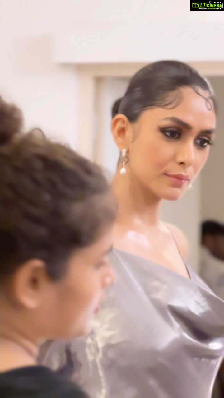 Mrunal Thakur Instagram - Worked 24 hours, took 2 flights and finally made it! Creating moments 💕💕💕 and this dress ❤️🔥 #ilovemyjob #fashion #creatingmoments #readytostepoutofmycomfortzone #behindthescenes
