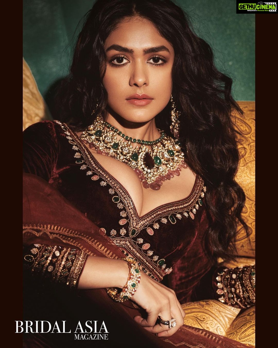 Mrunal Thakur Instagram - Zehnaseeb 🌺 Magazine : @thebridalasiamagazine @bridalasia . . Outfit: Sureena Chowdhri @sureenachowdhri Jewellery: Raniwala 1881 @raniwala1881 . . Editor-in-chief: @dhruvgurwara Editor-at-large: @nupurmehta18 Photographer: @vaishnavpraveen Stylist: @nupurmehta18 @n2root Art & Set Direction: @gopalikavirmani Makeup: @missblender Hair: @deepalid10 Assistant Stylist: @nehamaggo Production: @mmcworld_official