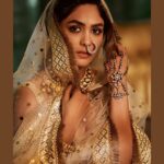 Mrunal Thakur Instagram - In aankhon ki masti ke mastaane haazaroon hain 🎶 #aapkinoor Magazine: @thebridalasiamagazine @bridalasia . . Outfit: @sawangandhiofficial Jewellery: Neckpiece - @shriramhariramjewellers ,Nose Ring - @vilandiofficial . . Editor-in-chief: @dhruvgurwara Editor-at-large: @nupurmehta18 Photographer: @vaishnavpraveen Stylist: @nupurmehta18 @n2root Art & Set Direction: @gopalikavirmani Makeup: @missblender Hair: @deepalid10 Assistant Stylist: @nehamaggo Production: @mmcworld_official