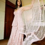 Mrunal Thakur Instagram – 💕🧚🏼‍♀️🫧

Something special coming your way 🥰😇💋

Designer @seemagujraldesign 
Styled by @archamehta 
Jewellery: @kushalsfashionjewellery
Hair: @deepalid10
Make up: @missblender
Assisted by: @vidushiparashar18
Team @poorvjainn @kunjan_sumaria 

#mtinpune