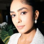Mrunal Thakur Instagram - When you look back on this past year, don’t think of the pain you felt. Think of the strength you’ve gained and appreciate how far you’ve come. Give yourself credit for your resilience and step forward again with grace. Styled by: @sheefajgilani Assisted by: @shreyaagoel Outfit: @zabellaofficial Jewellery: @anayah_jewellery Makeup @missblender Hair @deepalid10 and assisted by @vidushiparashar18 Clicked by @leroifoto thank you guys 🦋🦋 #monday #mondaymotivation