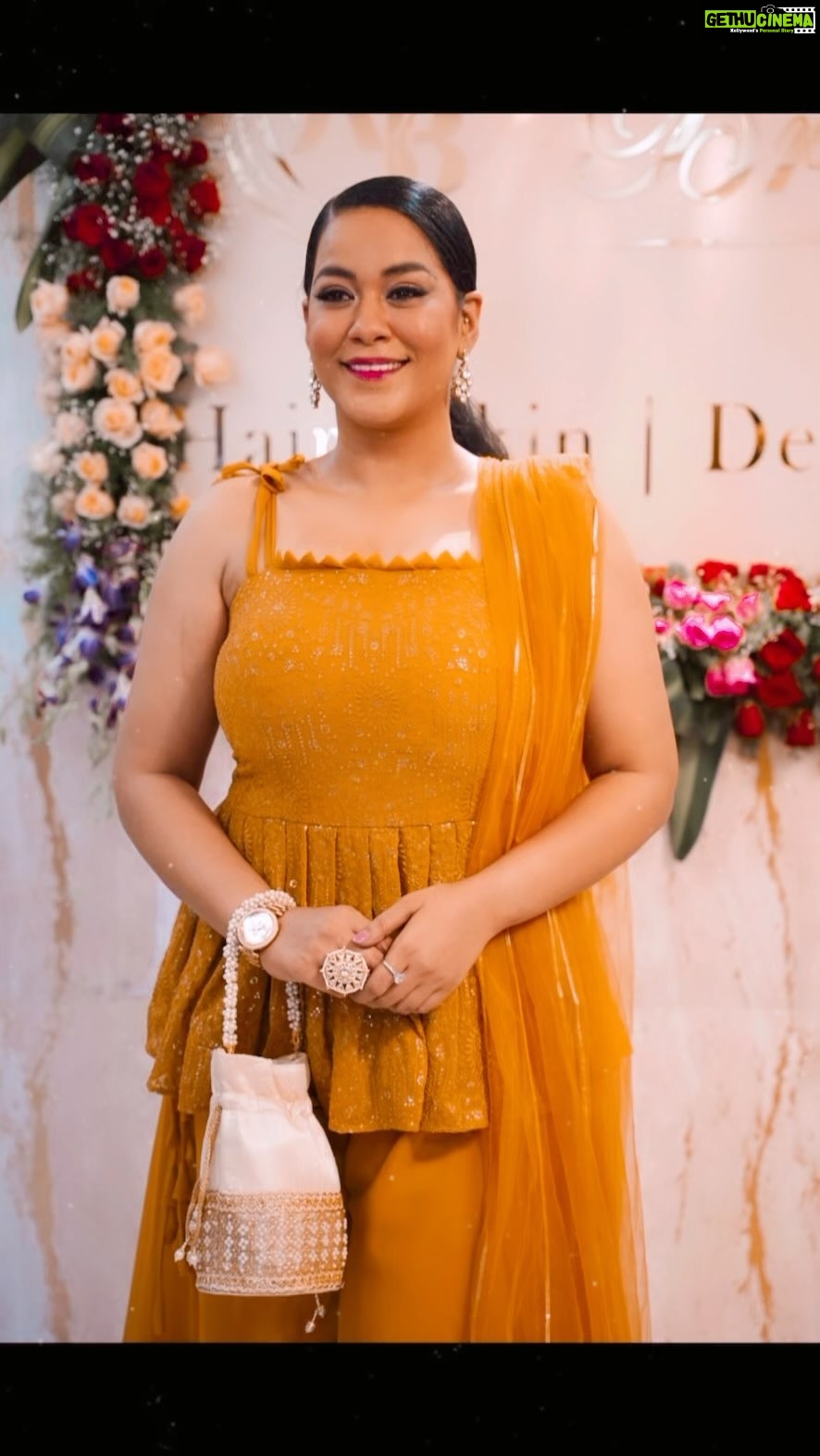 886px x 1574px - Actress Mumaith Khan HD Photos and Wallpapers May 2023 - Gethu Cinema