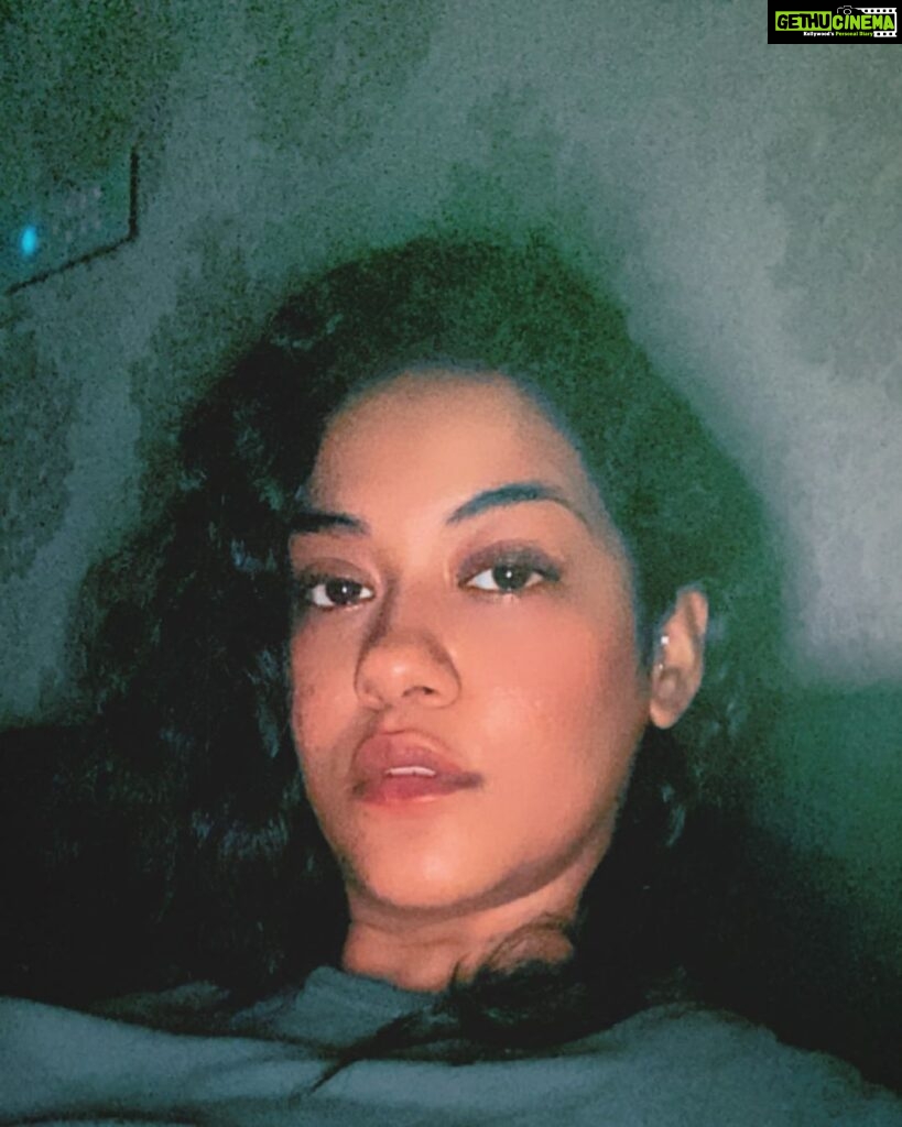 Mumaith Khan Instagram - If you have the ability to love, love yourself first.-Charles Bukowski😇 #acceptance #awesome #believeinyourself #respectyourself #care #dreams #encouragement #faith #grace #glitter #smile #stronger #peace #positivity #innerpeace #workhard #appreciation #selfesteem #selfrespect #motivation #wiser #wisdom #happiness #love #life 💖🌸😘