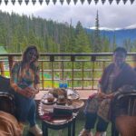 Munmun Dutta Instagram – Jannat and Sukoon ❤️ 😍 
.
.
.
#kashmir #munmundutta #traveldiaries #india #motherdaughtertime #travel #memoriesforlife #paradise Kashmir