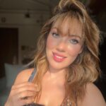 Munmun Dutta Instagram – A lot is happening with my hair here .. and I love it 😍 
.
.
#munmundutta #goodhairdays #postworklook #picturesoftheday #smileoften