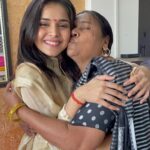 Muskan Bamne Instagram – Happy Mother’s Day ❤️❤️ to all the Mummies ❤️😍 

#Dadi #Buu #Chachi #Mummy #chachukachuha