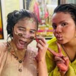 Muskan Bamne Instagram - 💃💃💃HAPPY HOLI 💃💃💃 🎨🎉❤️🫂🥳🕺🤪😜😎🤩 #chachukachuha @raj_bamne @himani_raj_bamne @krishbamne @bamnesimran @laddu_ka_sher @shyam_bamne