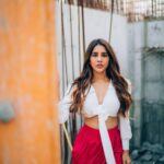 Nabha Natesh Instagram – Just stepped out to find my valentine🤍💕
:
:
:
:

photographer & creative director @bharat_rawail 

Styling : @rashmitathapa