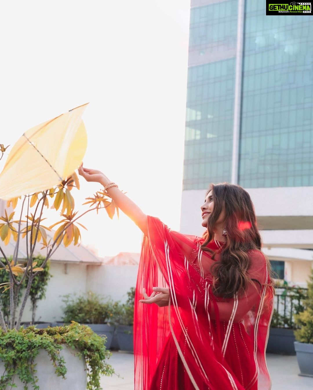 Nabha Natesh Instagram - Sankranthi ❤️ : : : : Outfit - @geethikakanumilli Jwellery - @pretty.jewelbox Stylist - @sandhya__sabbavarapu Styling team - @team_sandhya @sirichandana_medi @stylewithsanchari Makeup - @makeuphairbyrahul