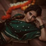 Nabha Natesh Instagram - 🦜🦜🦜🦜 : : : : : Conceptualisation: I & @sandhya__sabbavarapu Styling & art direction : @sandhya__sabbavarapu @team_sandhya Makeup: @makeupbykamaljeet Hair @naidukavala Photography: @adrin_sequeira Photography Assistant : @srinu_visuals Styling assistants: @rashmi_angara @thumu_bhavana @sirichandhana_medi Saree: @omanas_clothing Location: @themayabazar Cordination: @karthik_peruru @monikcherukuri @dilipkotyada