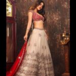 Nabha Natesh Instagram – Above and Beyond Rose !
:
:
:

Outfit – @ashwinireddyofficial 
Jewellery – @houseofqc 
Stylist – @sandhya__sabbavarapu
Styling team – @team_sandhya
@sirichandana_medi
Photograper – @pranav.foto 
Makeup – @makeupartist_arti 
Hair-  @kavaladurgaprasad
Managed by : @karthik_peruru @aleen_aladnak