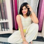 Naina Sarwar Instagram - In my own happy space🐥🥰 #ugadi🌿 #habbadashubhashayagalu Photocredits - Eza Sanaya🫶🏼