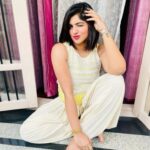 Naina Sarwar Instagram - In my own happy space🐥🥰 #ugadi🌿 #habbadashubhashayagalu Photocredits - Eza Sanaya🫶🏼