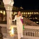 Naira Shah Instagram - Jaipur royals!!! #2 🌸😌☺️☺️ Rambagh Palace Jaipur