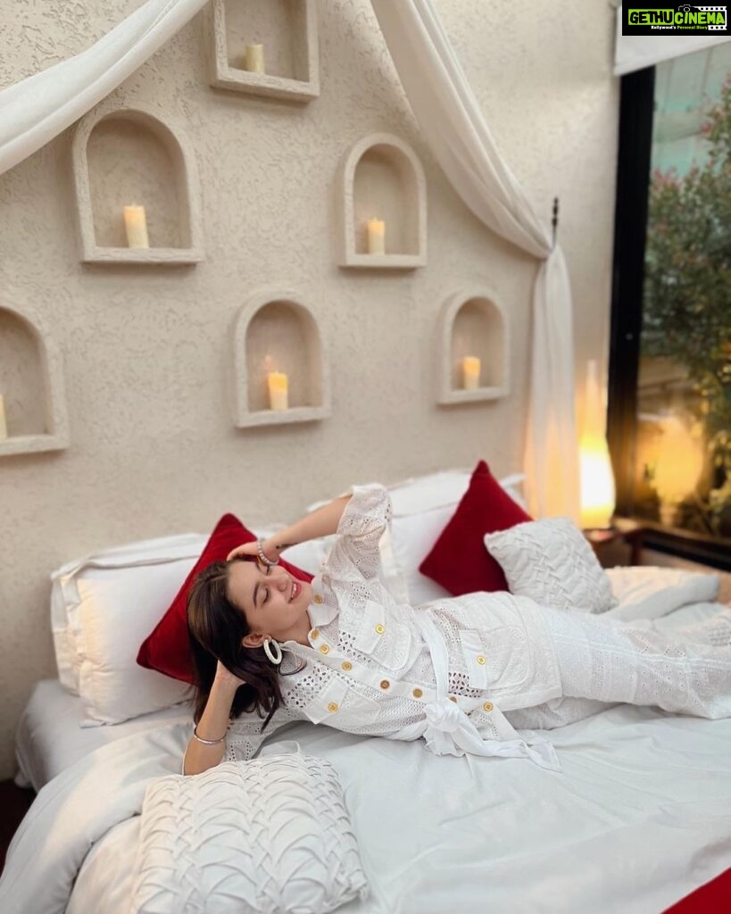 Naisha Khanna Instagram - Lueur 🤍✨ outfit: @ikichic_official 📍: @theory9_servicedapartments #collab #ootd #promotions Here's a gorgeous paradise for creating magical moments at Theory9's Night Under the Sky. With twinkling lights, dreamy décor, and luxurious amenities, it's no wonder that love is always in the air here. Come experience the enchantment for yourself. To book your stay, visit www.theory9.in or call us on +91 7506602174 #datenight #romanticcouples #fun #togetherness #couple #luxurylifestyles #surprise #anniversary #weekendgetaway #love #honeymoondestination #travel #relationshipgoals #theory9 #bandra #theory9bandra #mumbai #serviceapartments