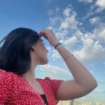 Naisha Khanna Instagram - preparing for my next vlog 🤝🏻💕 stay tuned!